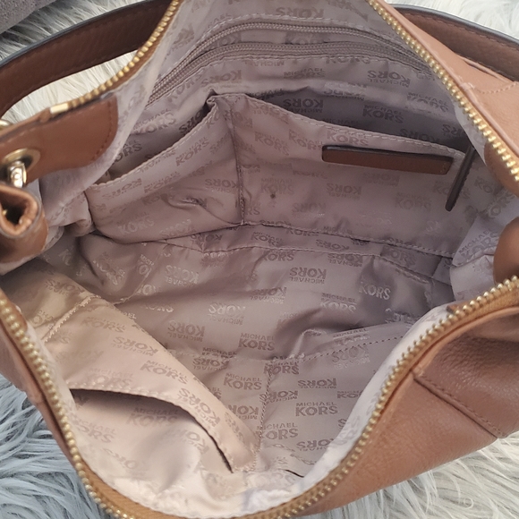 Michael Kors brown crossbody bag - Picture 3 of 8